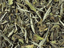 Lade das Bild in den Galerie-Viewer, PAI MU TAN WEISSER TEE CHINA