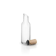 Lade das Bild in den Galerie-Viewer, EVA SOLO GLASKARAFFE MIT HOLZSTOPFEN 1,0L